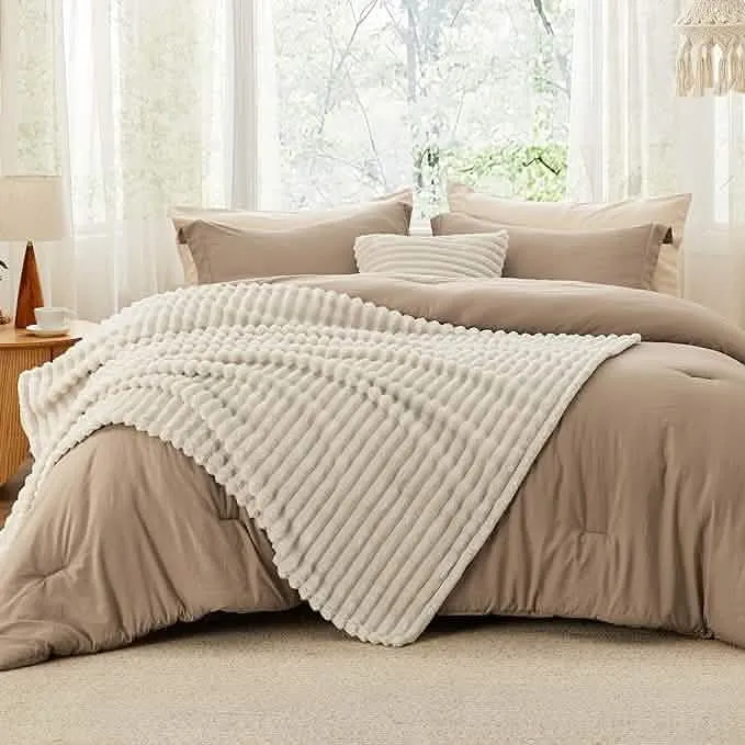 Striped Comforter Set